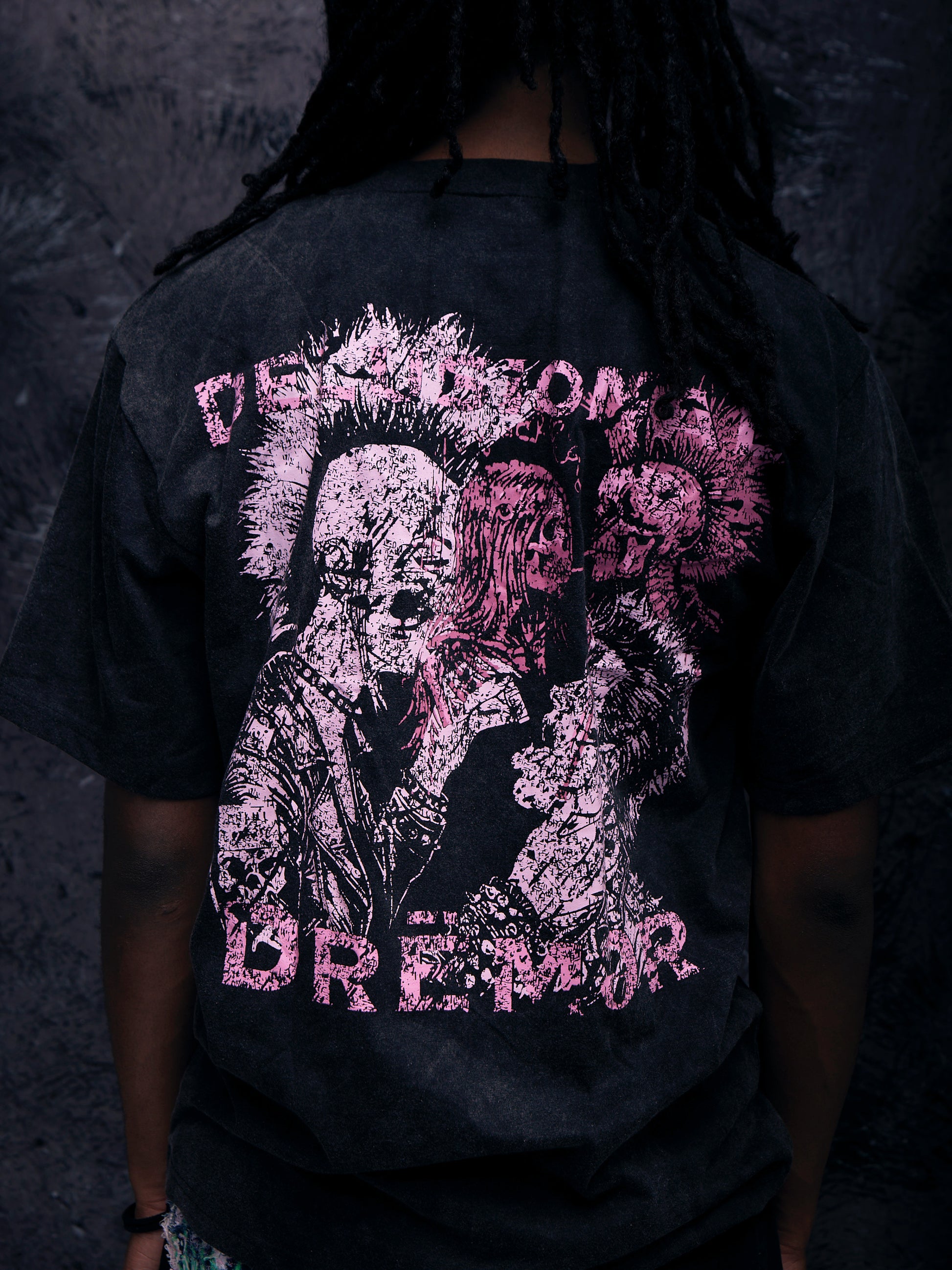 Delusional Dreamer Tee